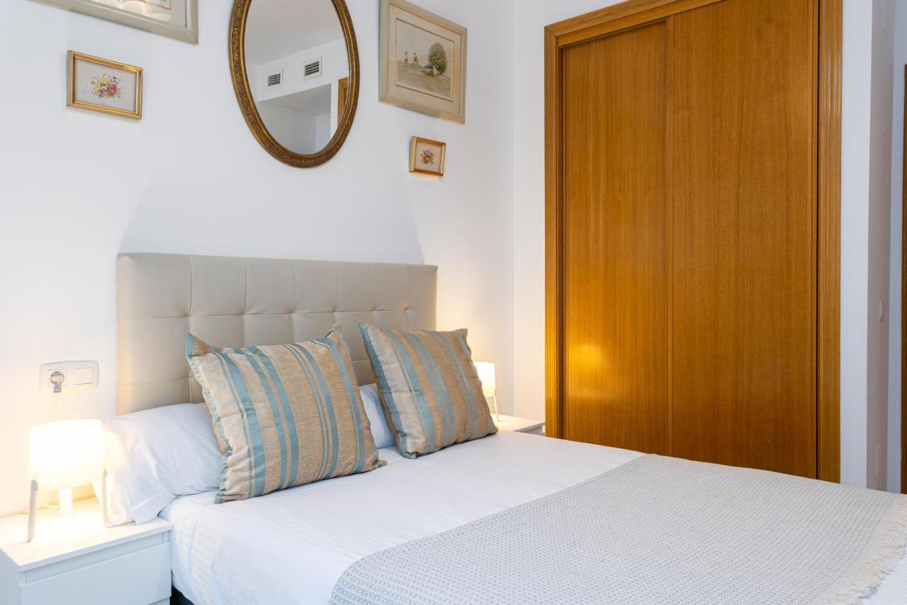 Holidays2malaga Carrera Capuchinos Free Parking Aircon Downtown Lejlighed *